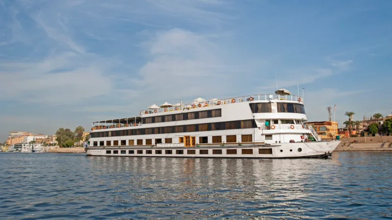 Luxury Nile Cruise Holidays from Cairo to Luxor Explore Egypts Timeless Wonders